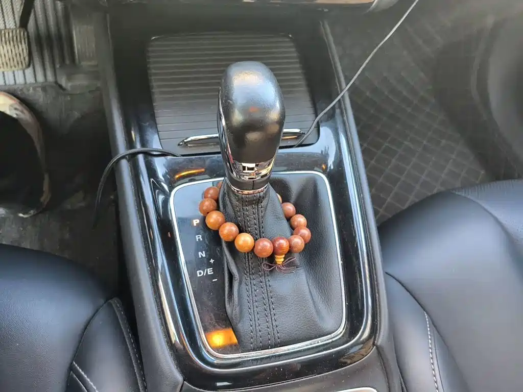 Roewe i5 — миниатюра 7