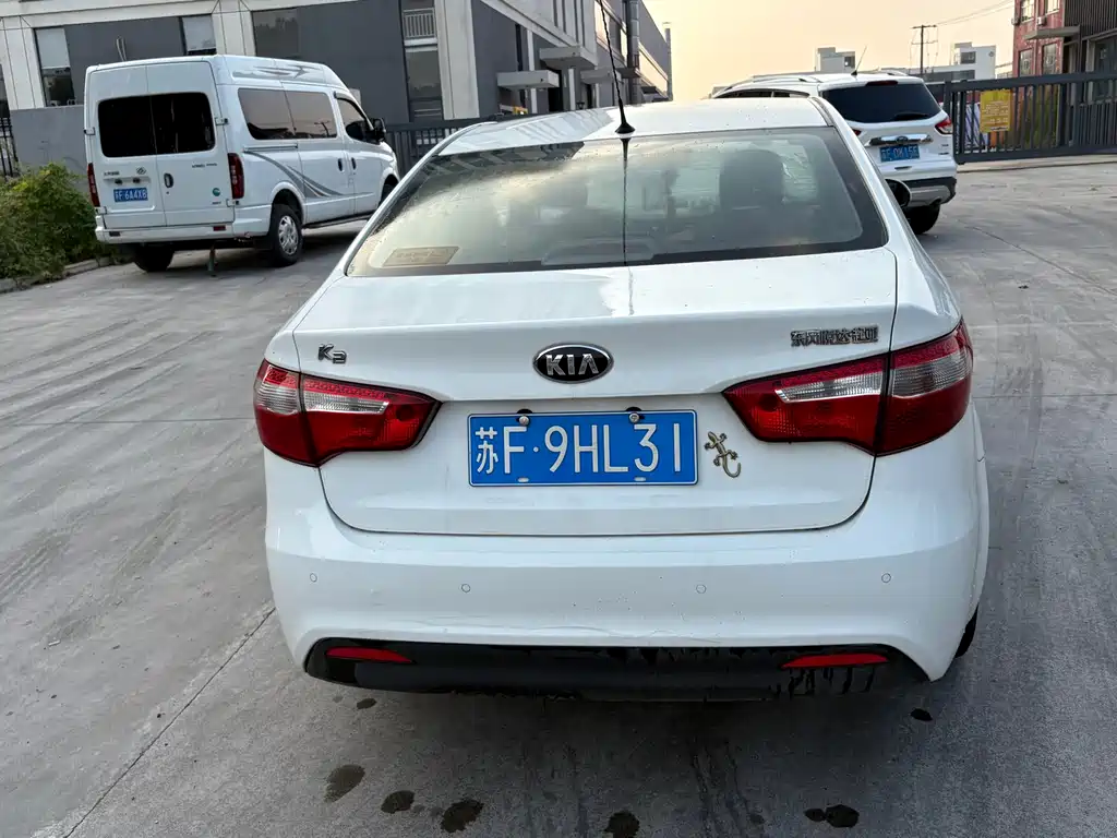 Kia K2 — миниатюра 9