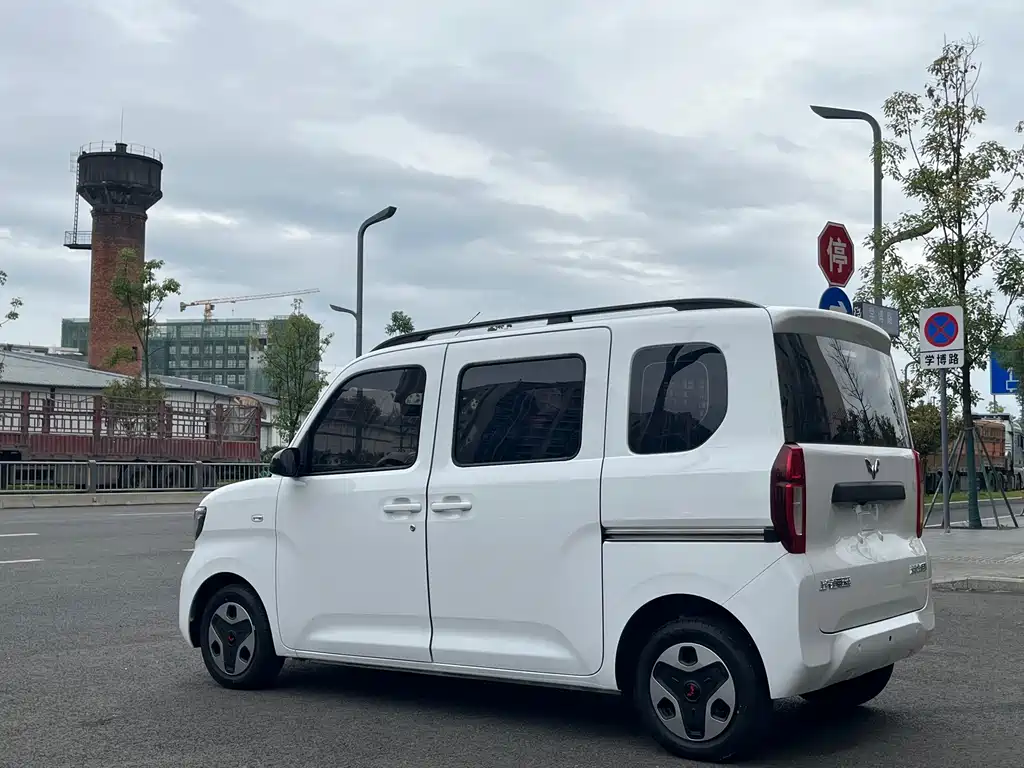 Wuling Zhiguang EV — миниатюра 12