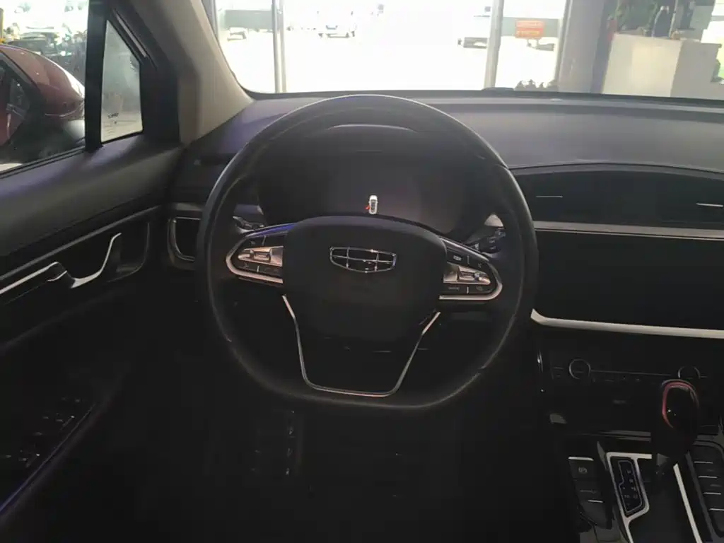 Geely Emgrand GS — миниатюра 11