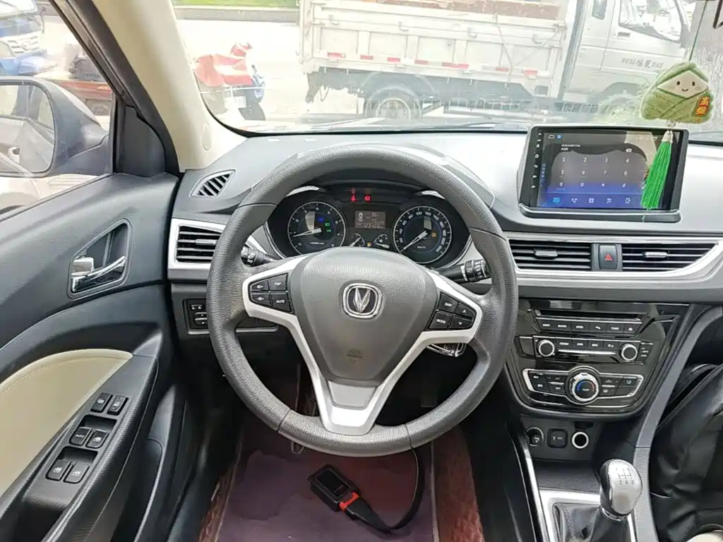 Changan V7 — миниатюра 11