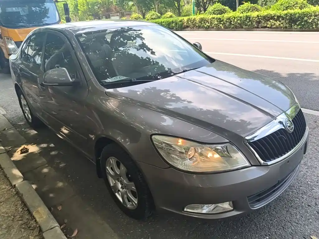Skoda Octavia — миниатюра 4