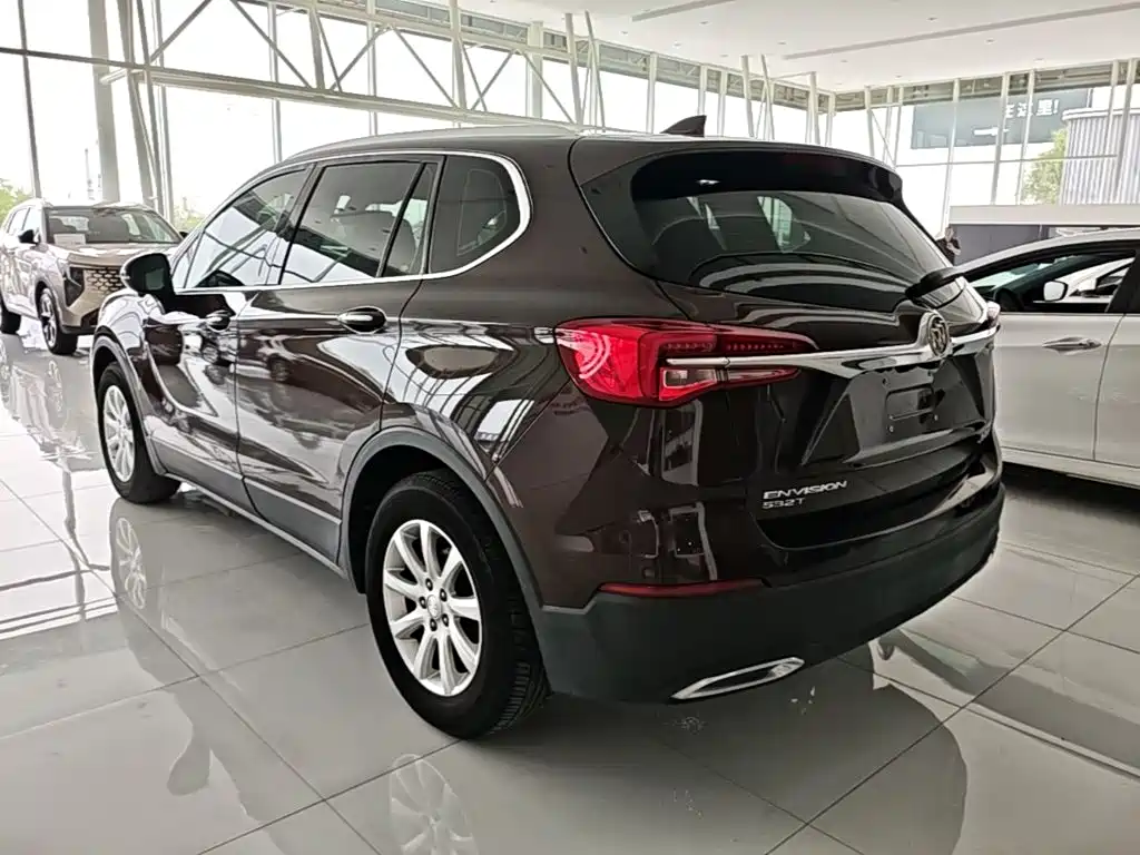 Buick Envision Plus — миниатюра 5