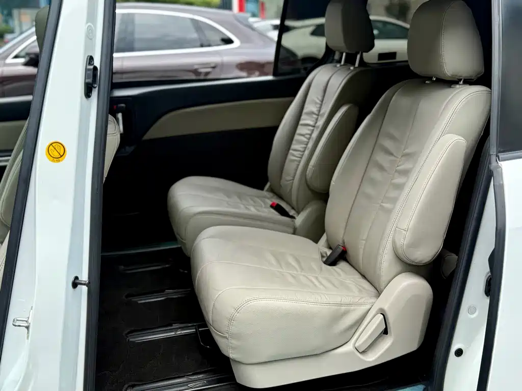 Mazda 8 — миниатюра 16