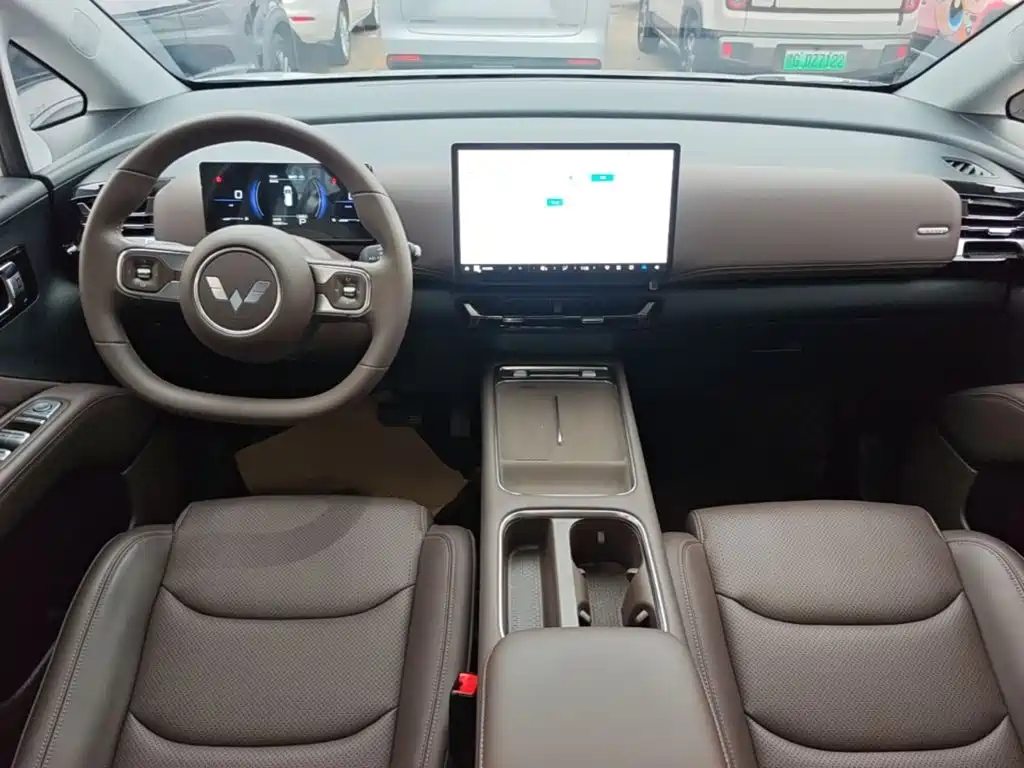 Wuling Xingguang 730 New Energy — миниатюра 10