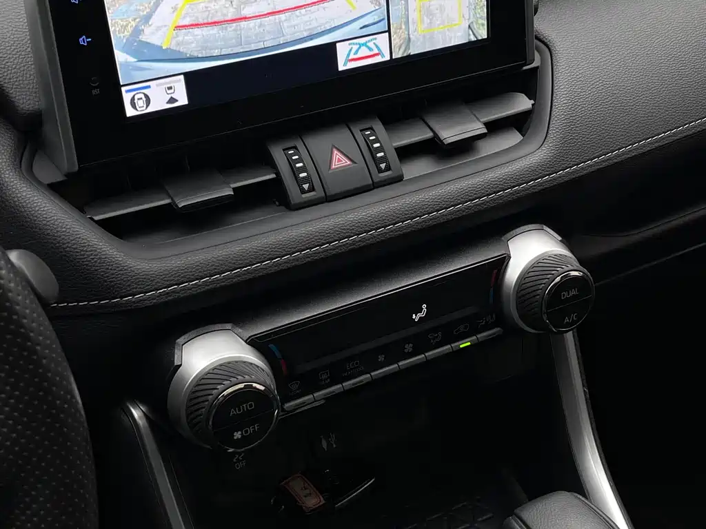 TOYOTA RAV4 RONGFANG