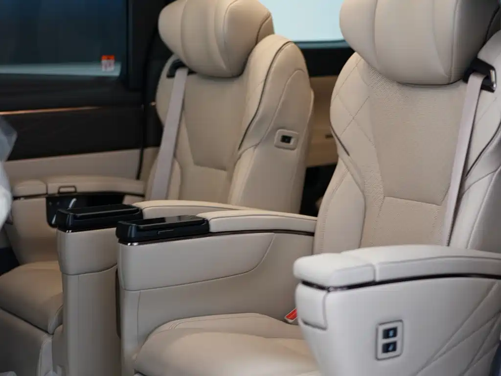 Toyota Alphard 2024 2.5L Luxury