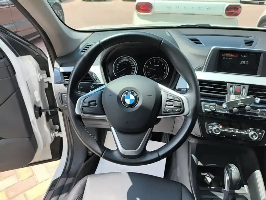 BMW X1 — миниатюра 11