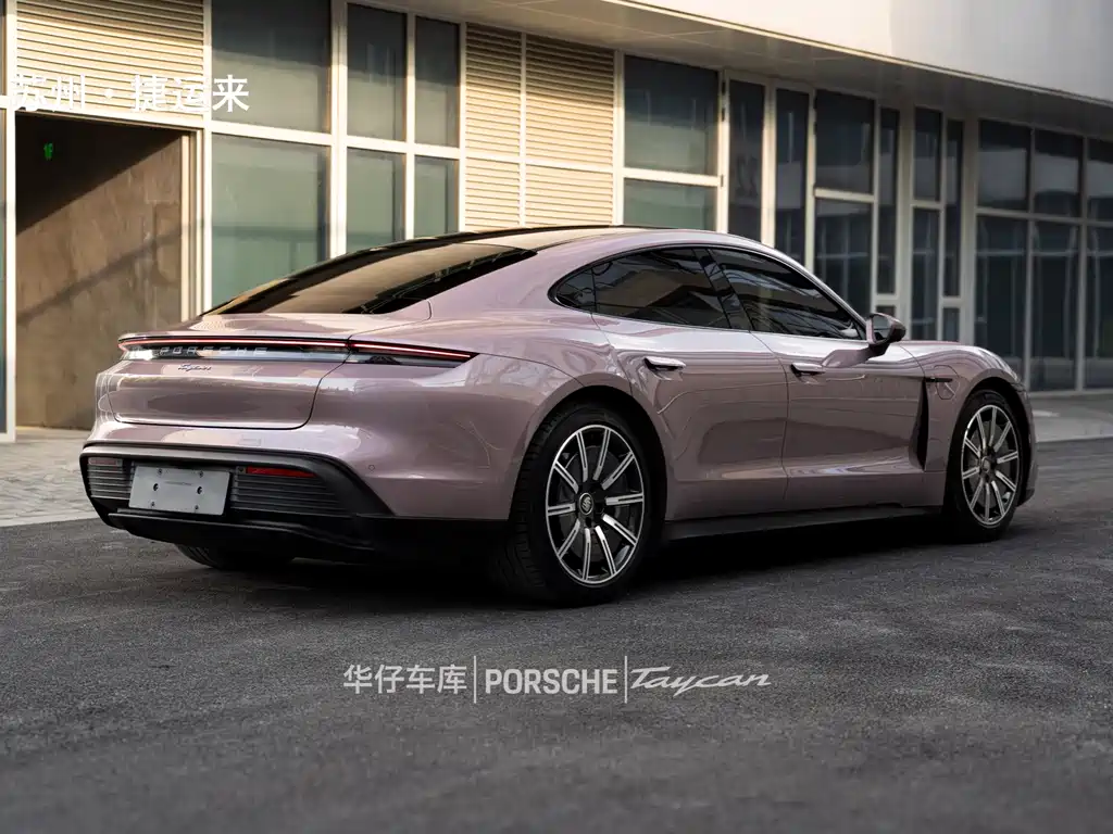 Porsche Taycan — миниатюра 5