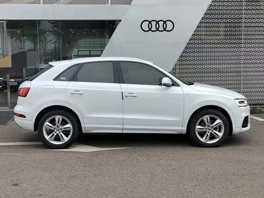 Audi Q3 — миниатюра 2