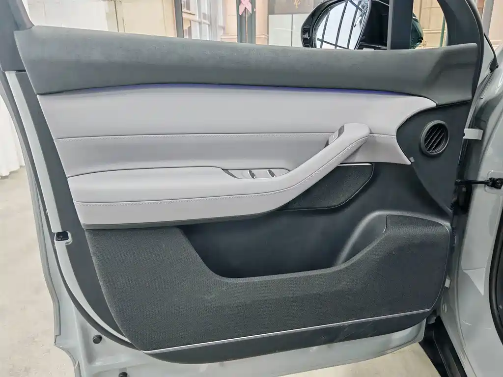 NIO EC6 — миниатюра 11