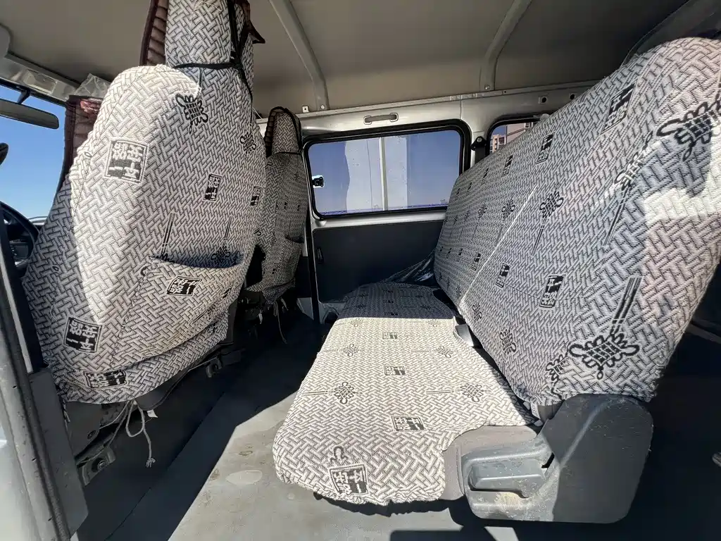 Wuling Zhiguang — миниатюра 6
