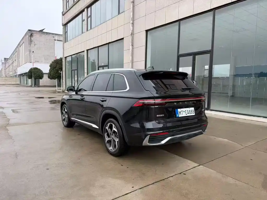 Geely Xingyue L — миниатюра 8