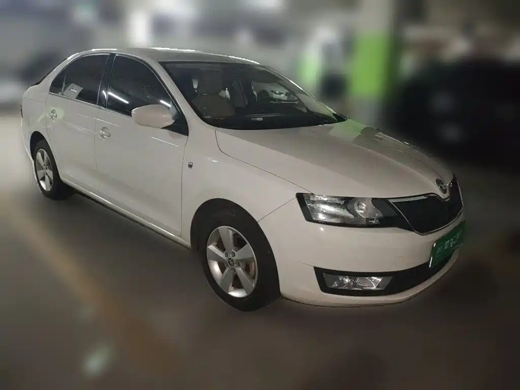 Skoda Rapid — миниатюра 24
