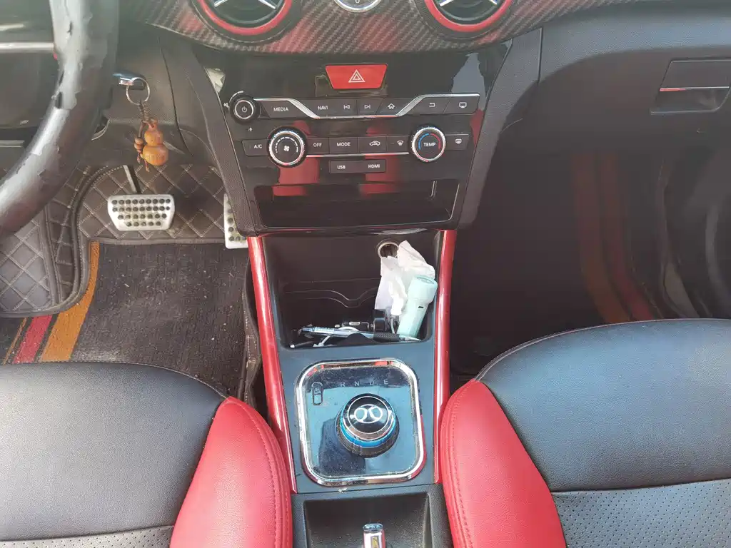 BAIC New Energy EX — миниатюра 15