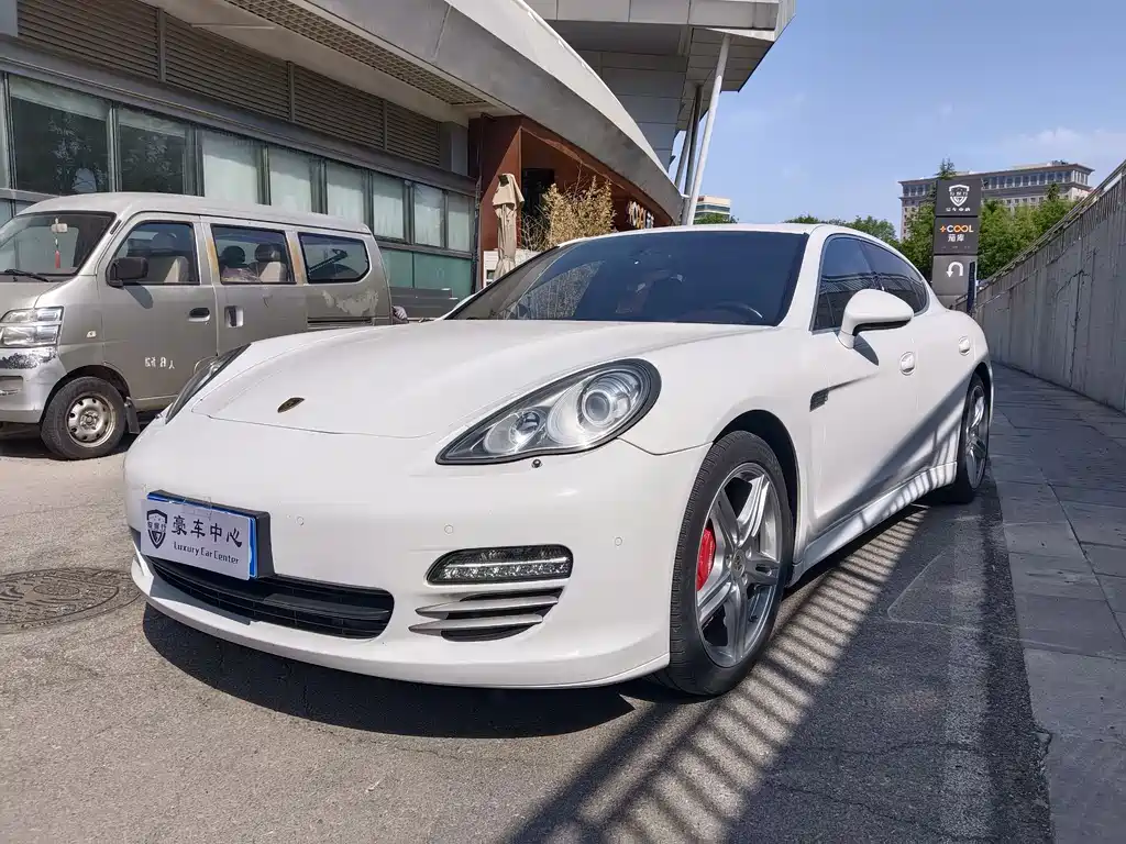 Porsche Panamera 2010