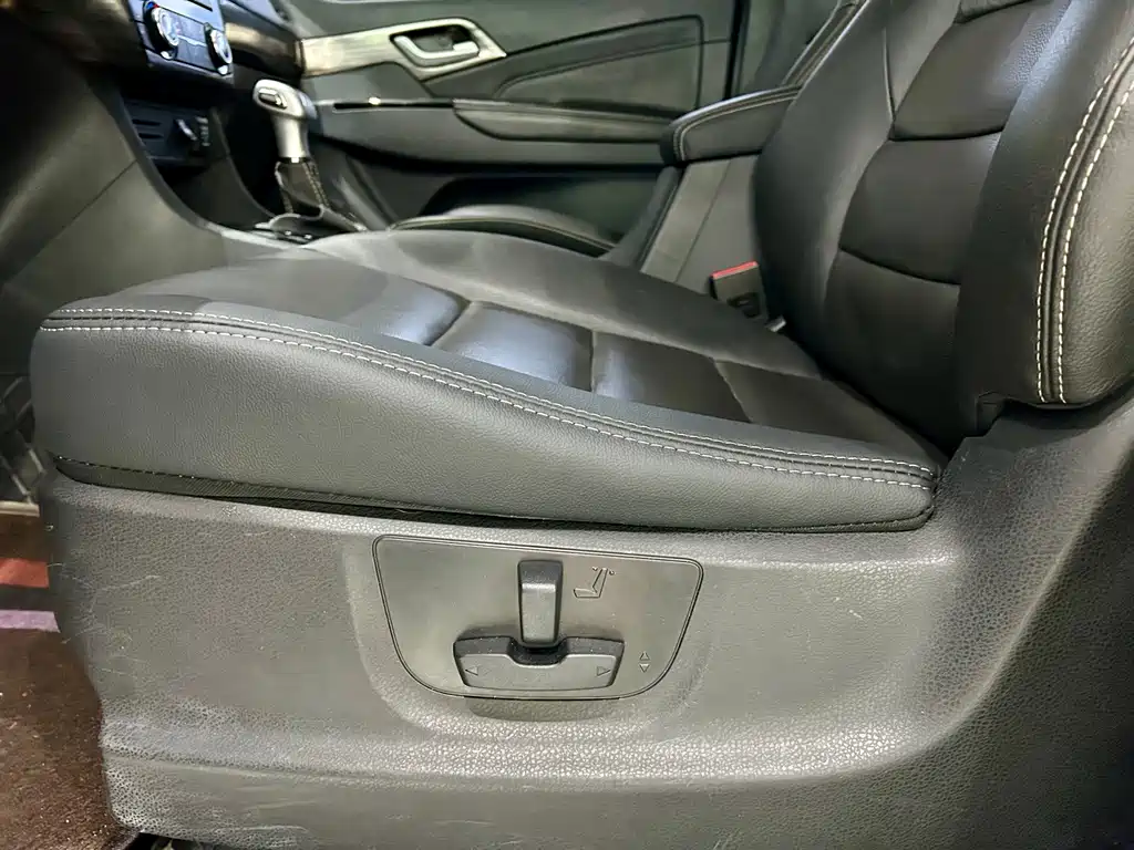 Isuzu D-MAX — миниатюра 24