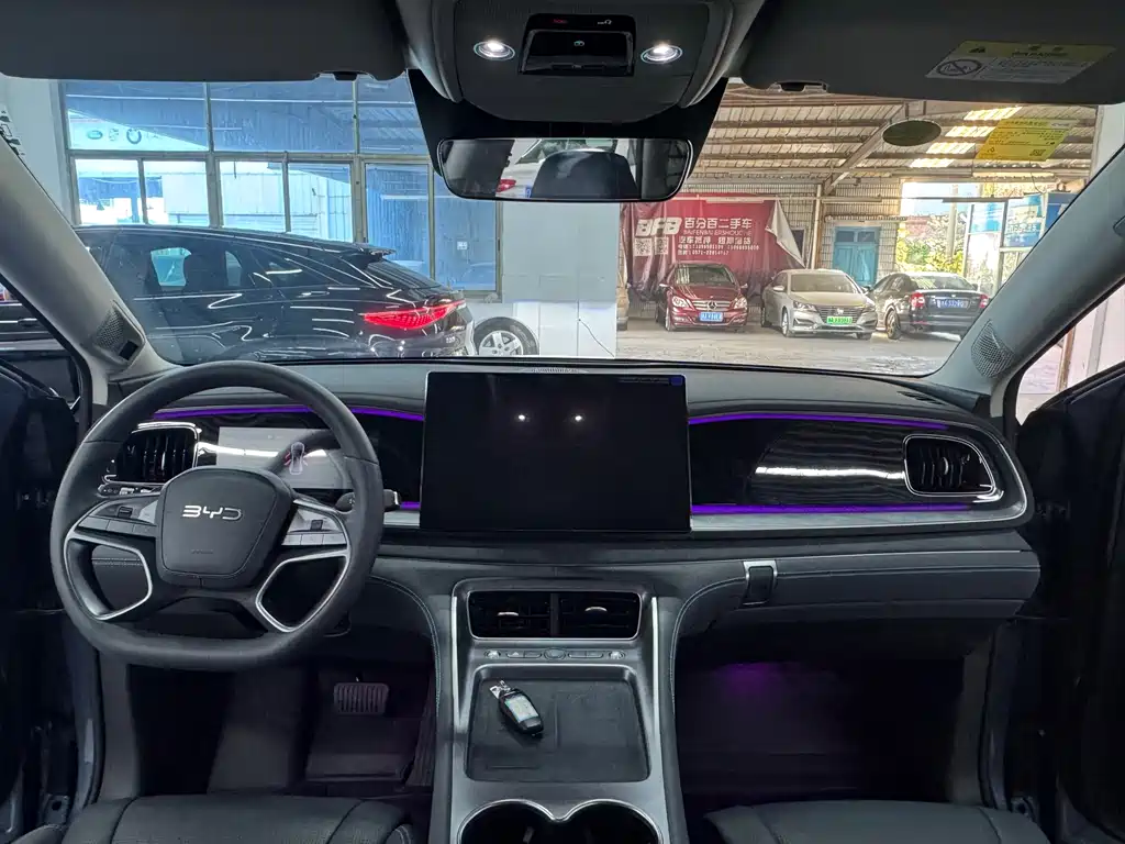 BYD SEA LION 07 DM I