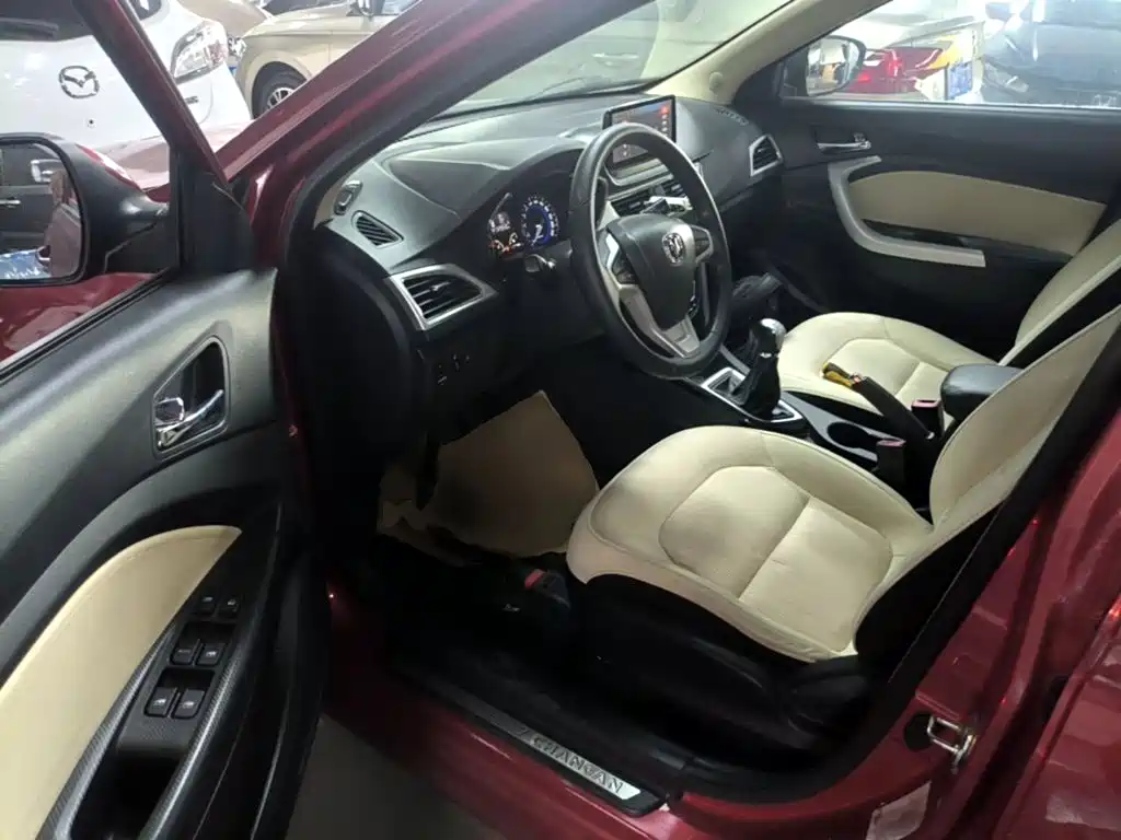 Changan V7 — миниатюра 16