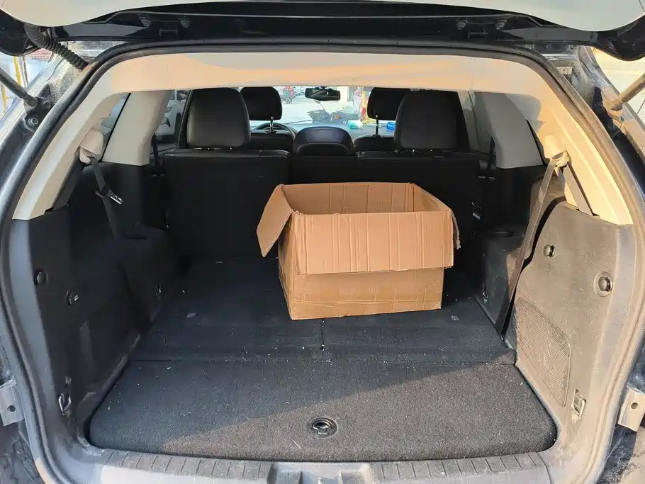 Dodge Journey — миниатюра 4