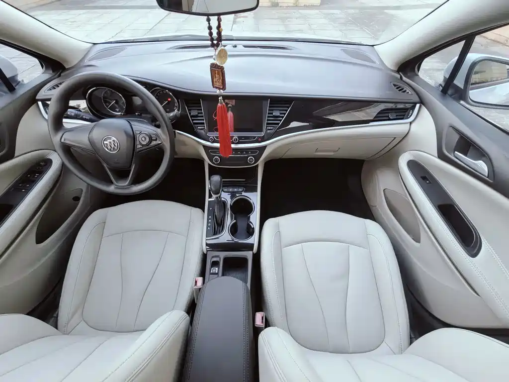 Buick Verano — миниатюра 17