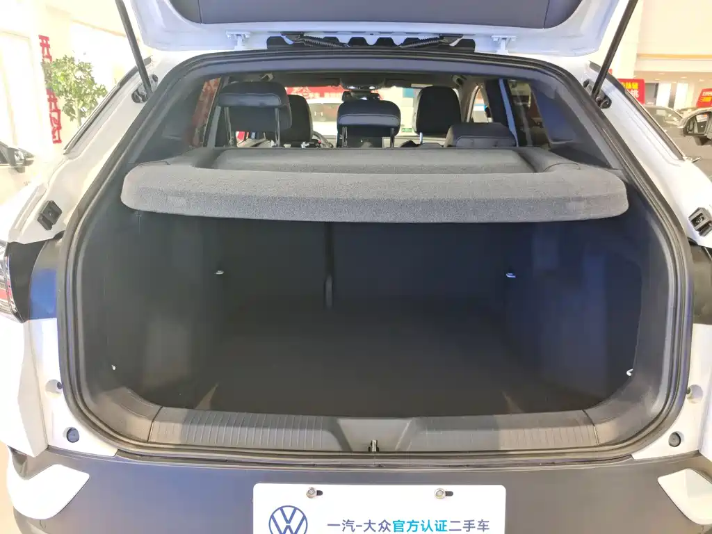 VOLKSWAGEN ID.4 CROZZ