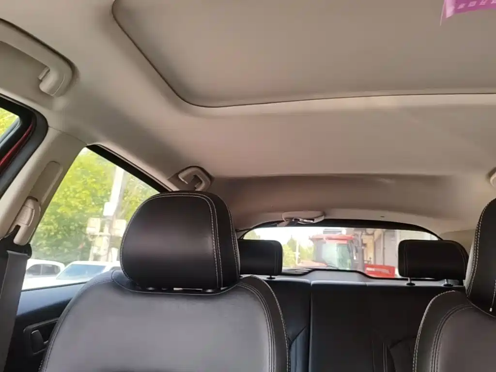 Geely Vision X3 — миниатюра 18