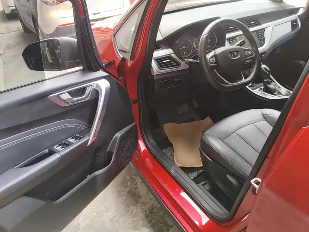 Geely Vision X3 — миниатюра 16