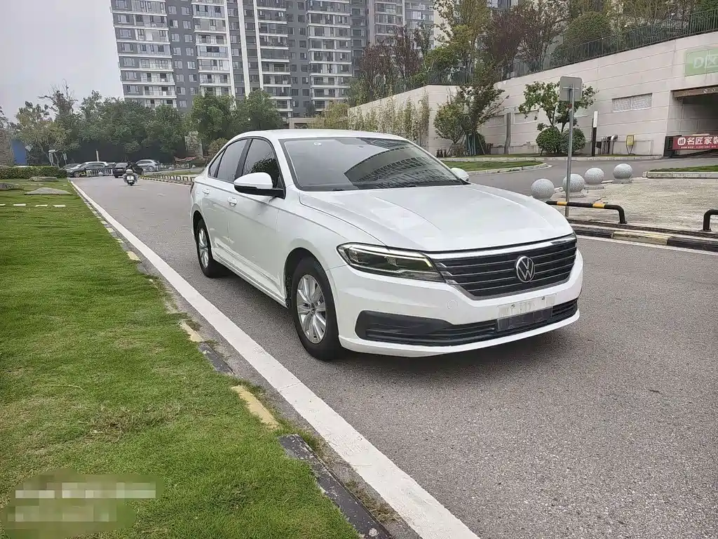 Volkswagen Lavida — миниатюра 3