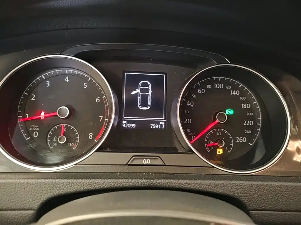 Volkswagen Golf — миниатюра 12