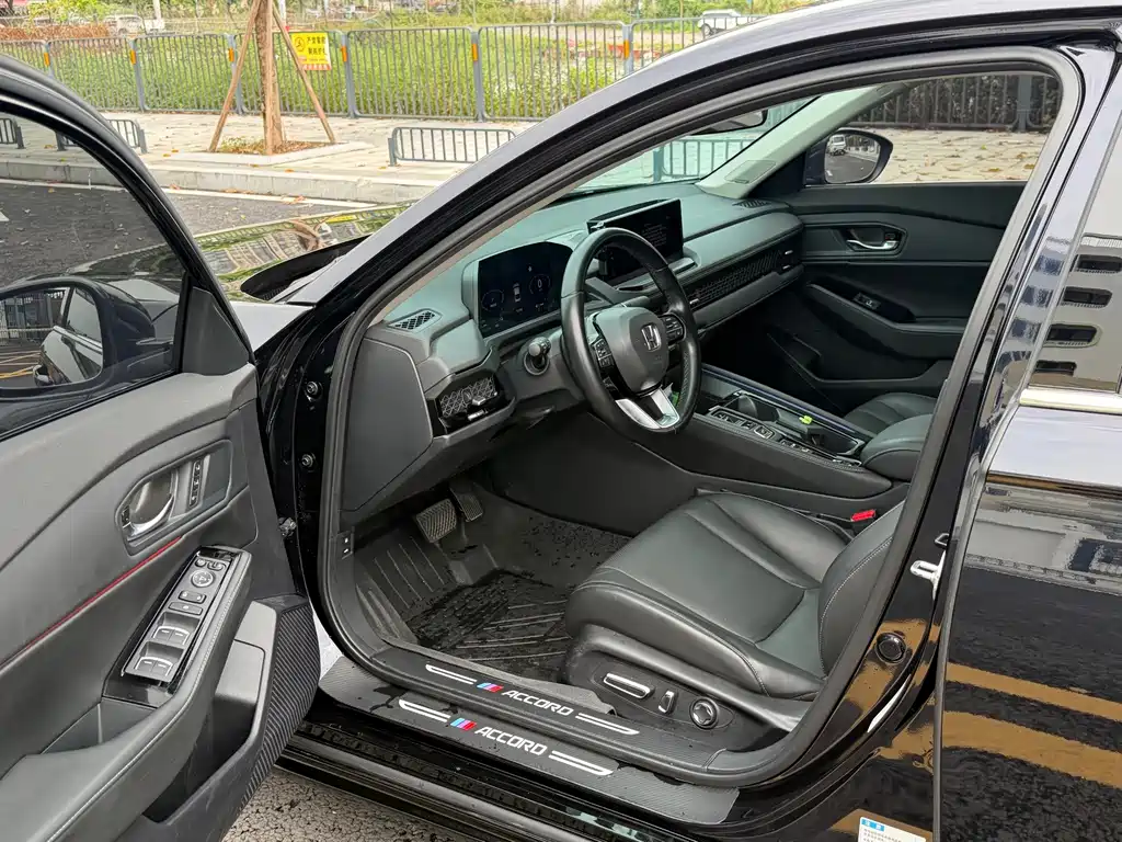 Honda Accord New Energy — миниатюра 9
