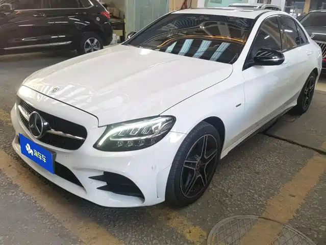 MERCEDES BENZ C CLASS