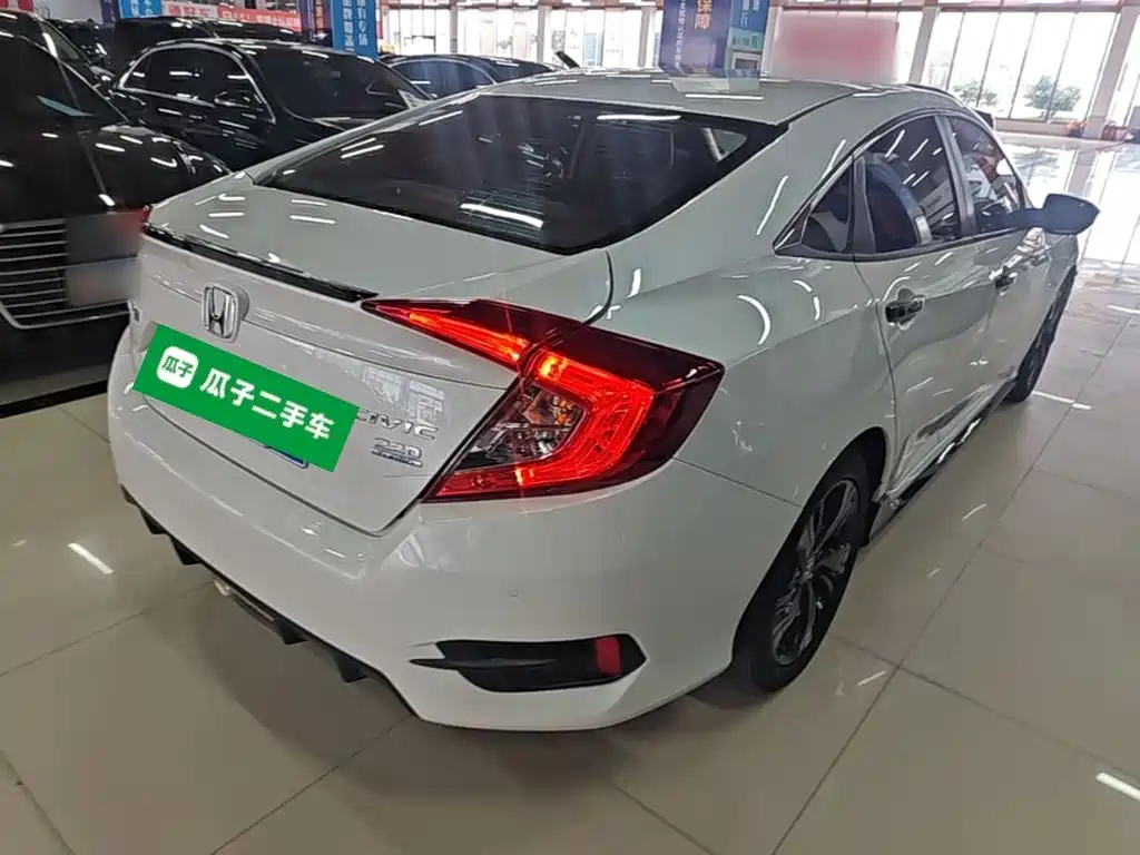 Honda Civic — миниатюра 6