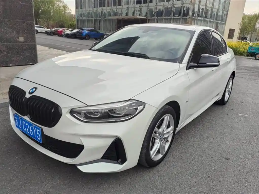 BMW 1 Series 2023