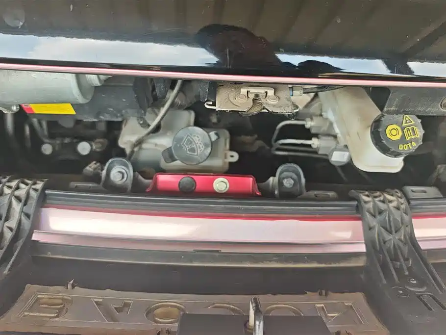 Baojun E300 — миниатюра 10