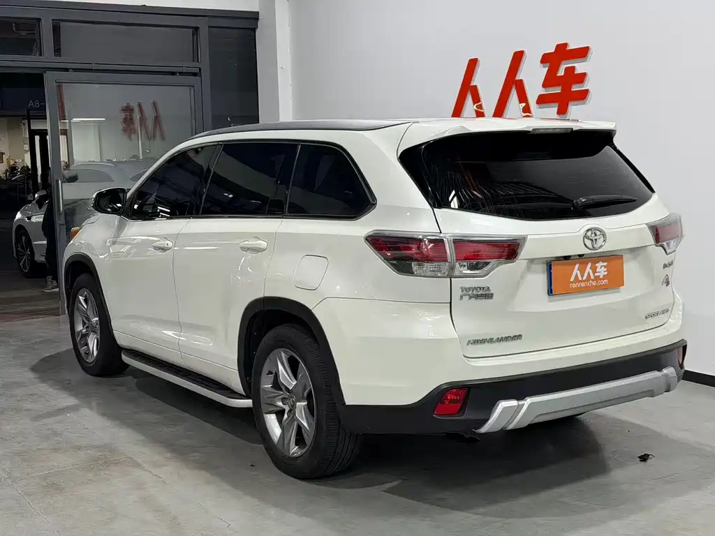 Toyota Highlander — миниатюра 20