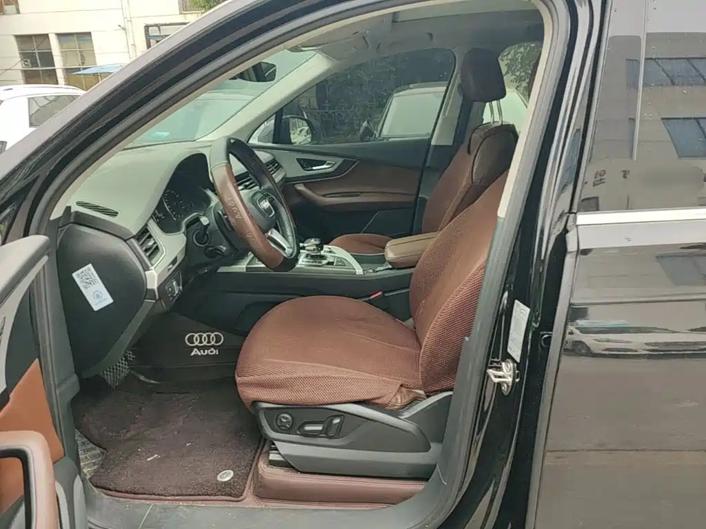 Audi Q7 — миниатюра 15