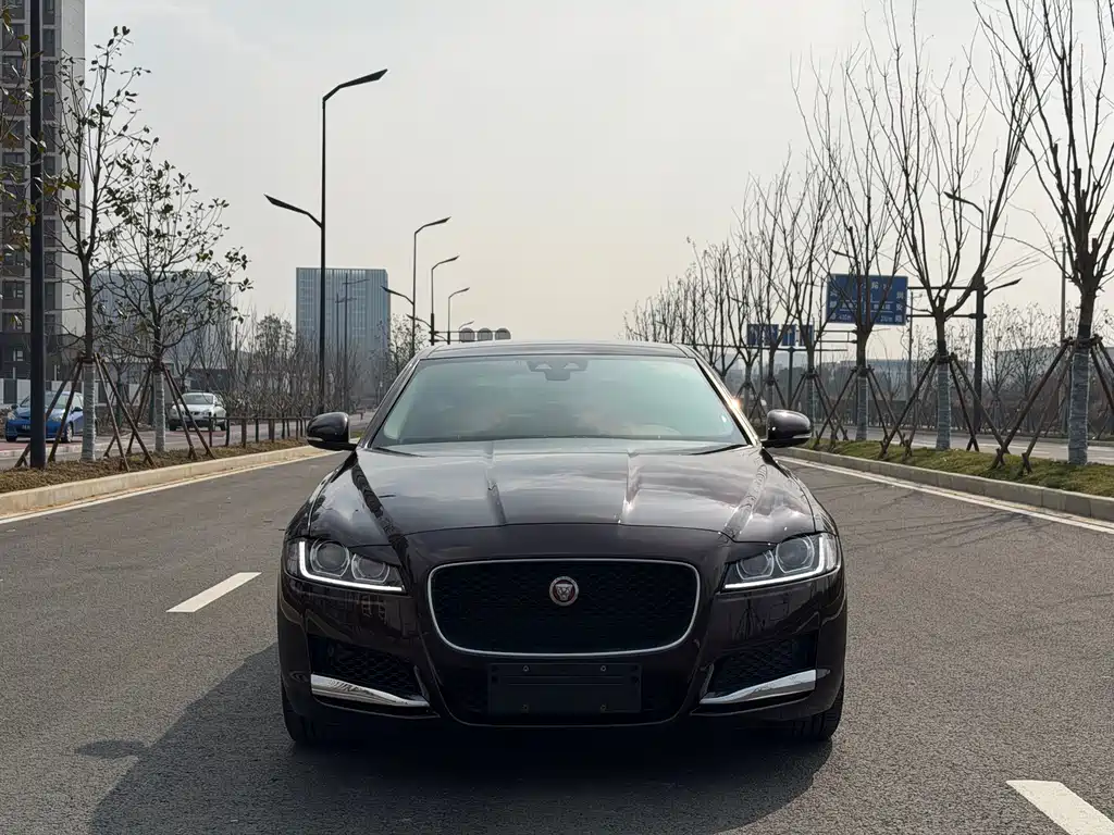 JAGUAR XFL