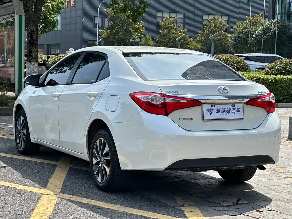 Toyota Corolla Levin 2014 1.8GS CVT Elite