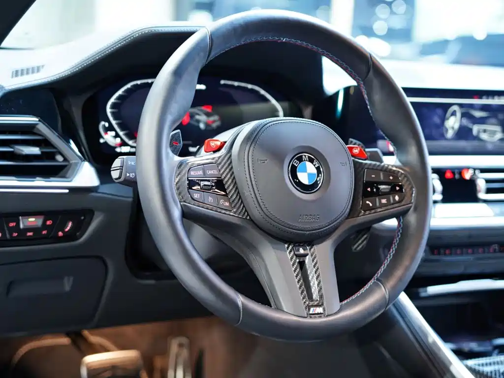 BMW M4 — миниатюра 24