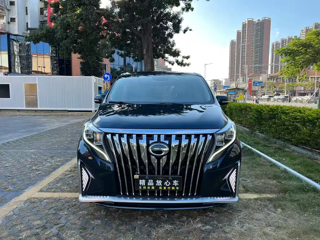 GAC M8 2018 320T Luxury