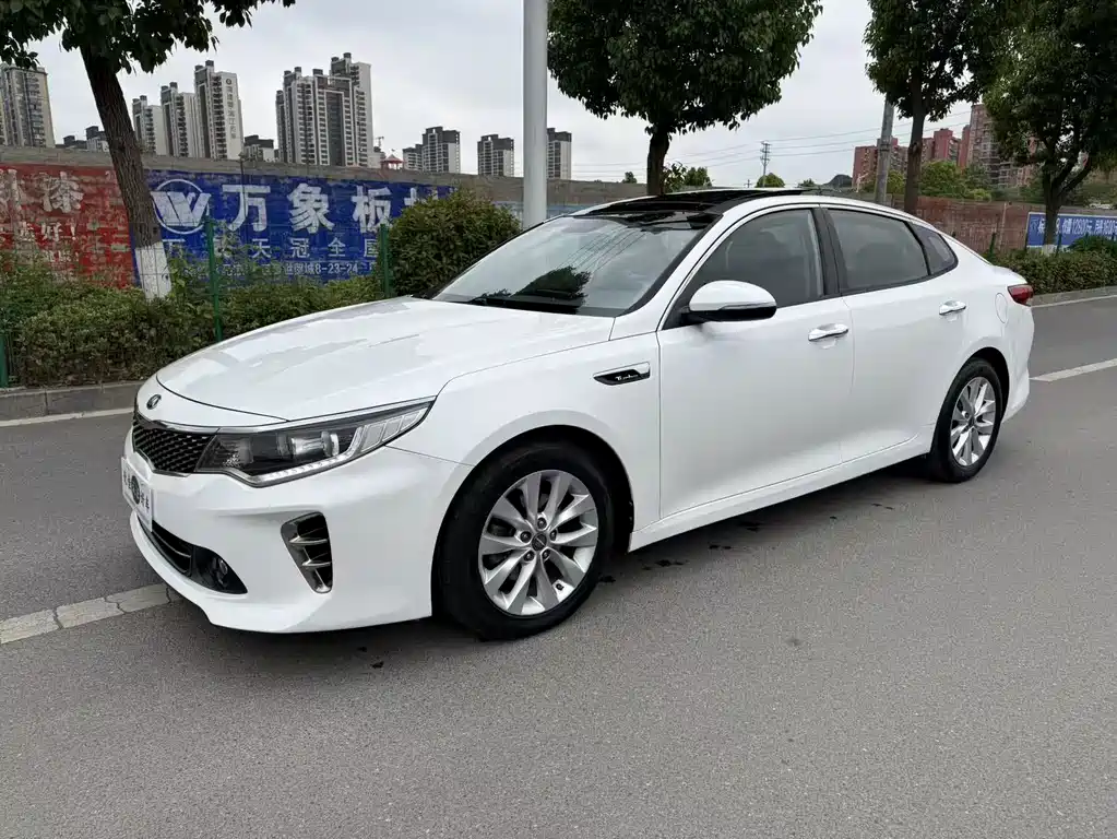 Kia K5 2016
