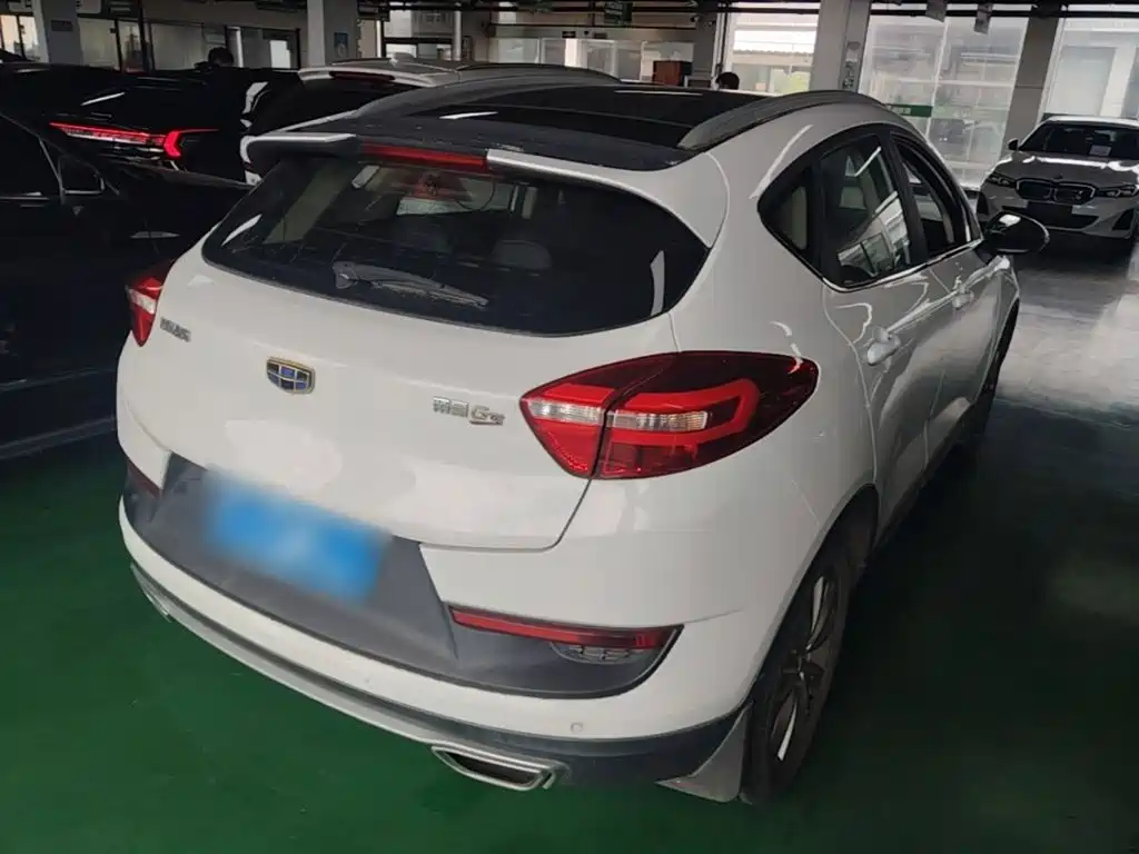 Geely Emgrand GS — миниатюра 7