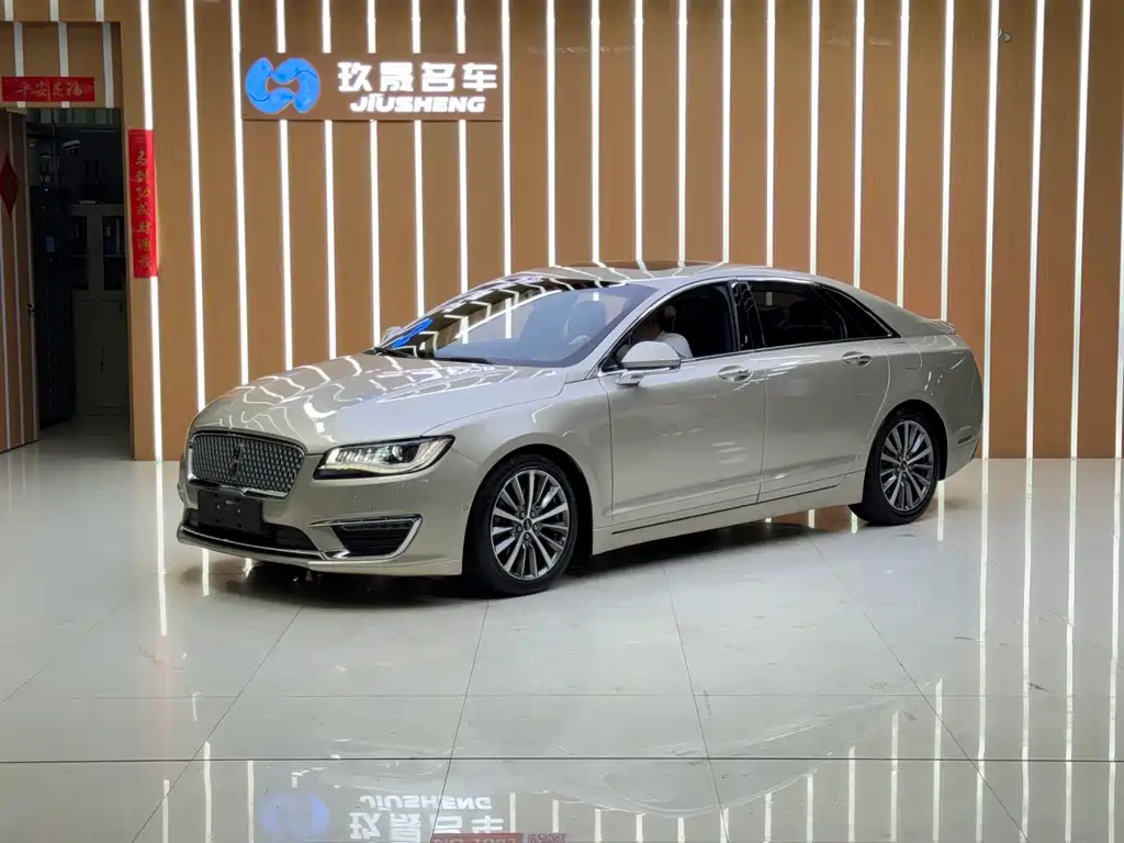 Купить Lincoln MKZ