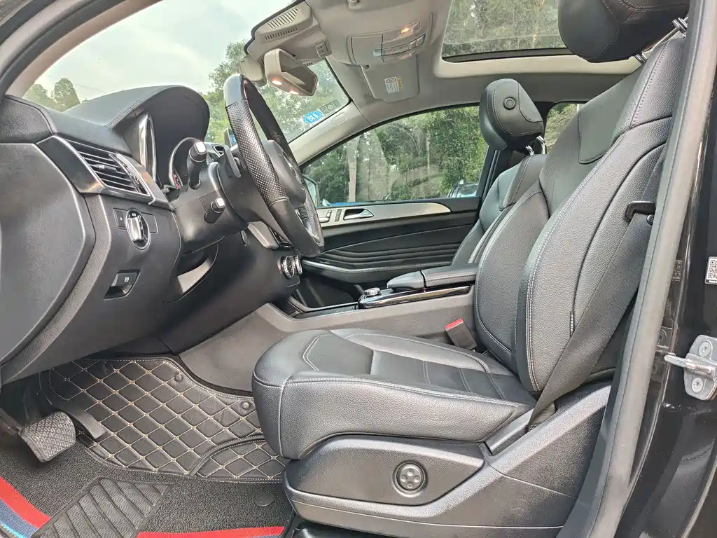 Mercedes-Benz GLE Coupe — миниатюра 10