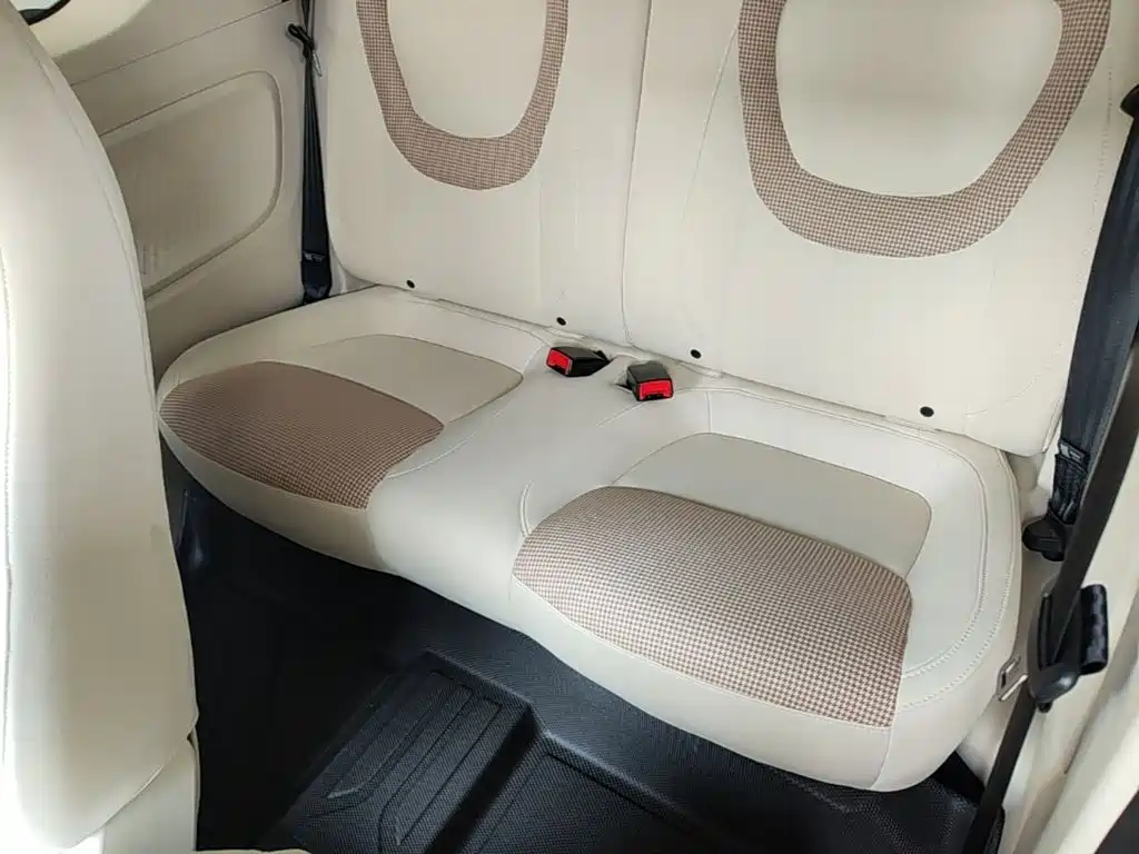Wuling MINIEV — миниатюра 17