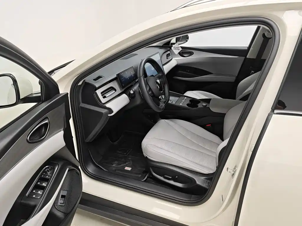 BYD Seals 06 DM-i версия для путешествий — миниатюра 13