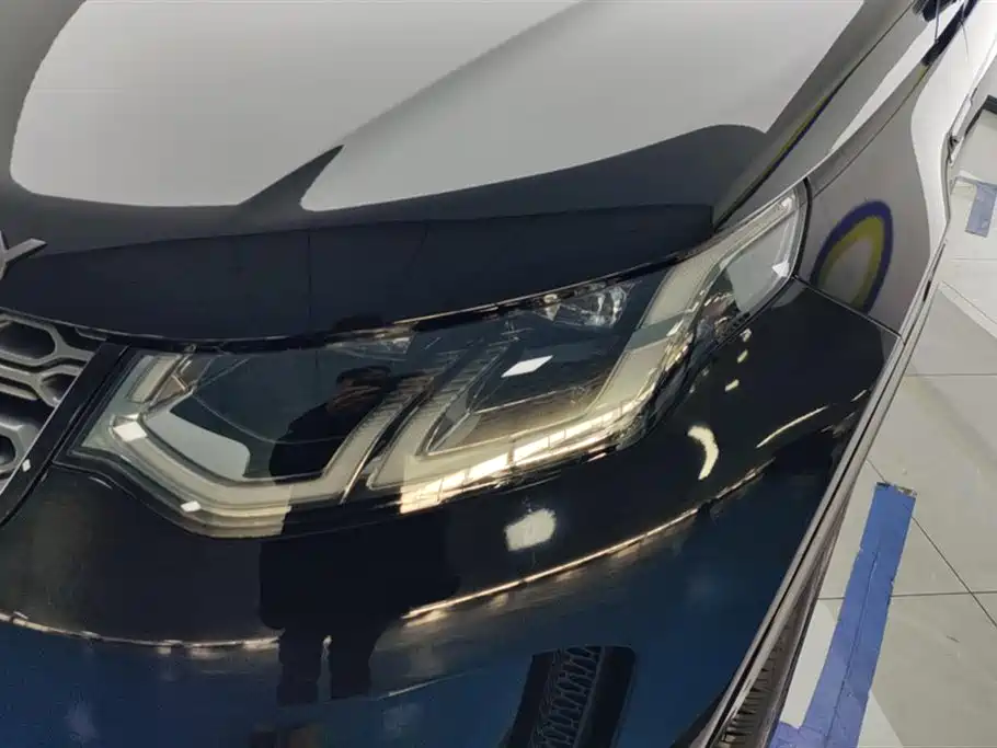 LAND ROVER DISCOVER SPORTS