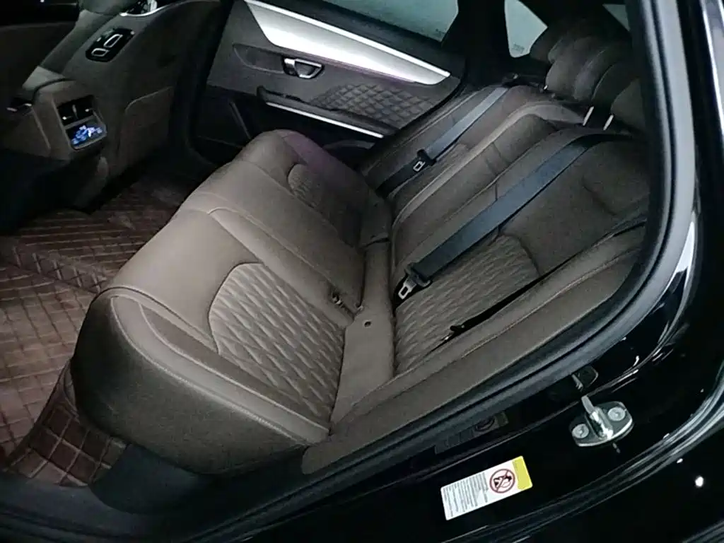 BYD Han — миниатюра 17