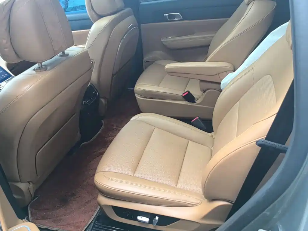 Li Auto Li ONE — миниатюра 17